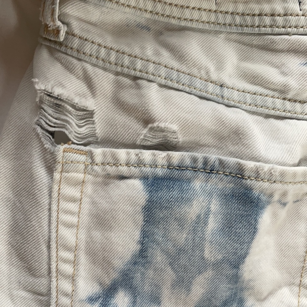 Hollister Jean Shorts - Picture 7 of 12